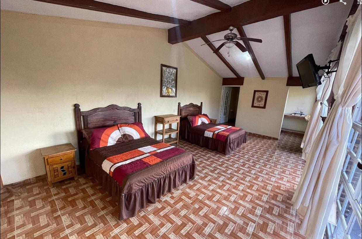 Отель Quinta Las Bugambilias Текосаутла Экстерьер фото